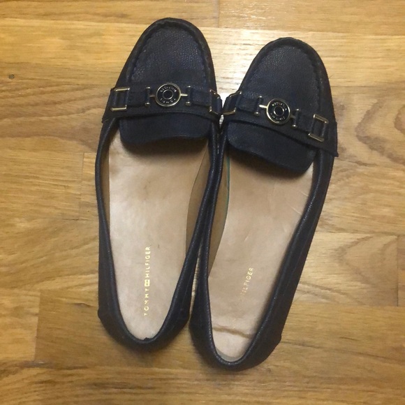 Shoes - Picture 3 of 4